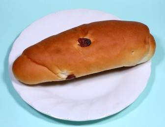 レーズンロールパン